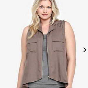 Torrid Taupe Sleeveless Jacket Size 1